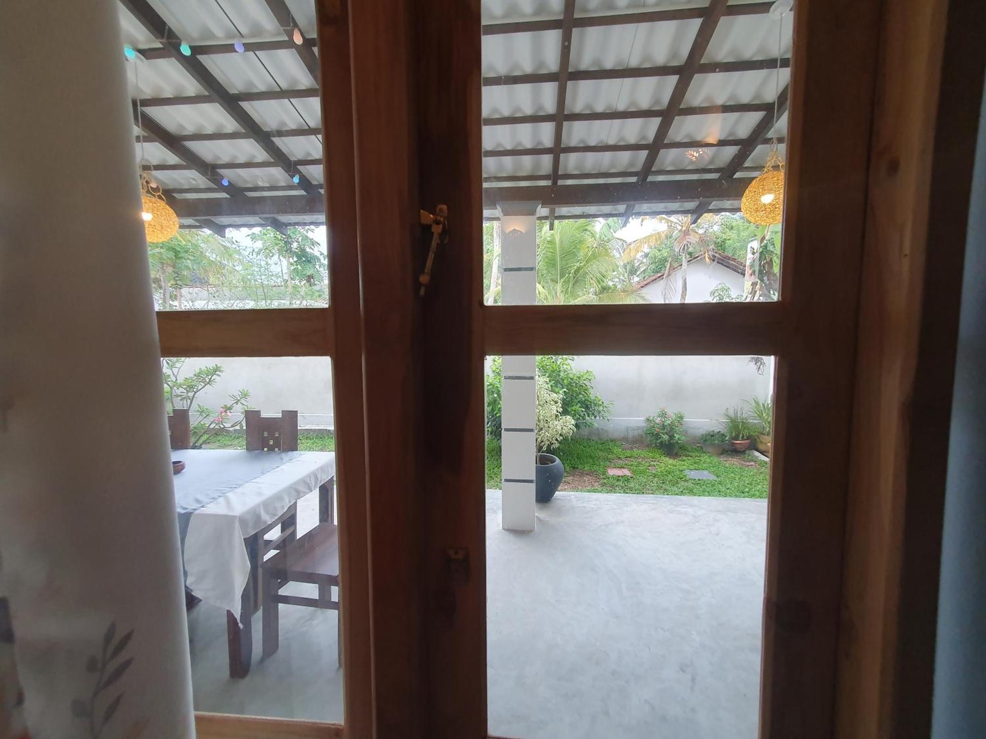 Mirissa Surf Villa Экстерьер фото