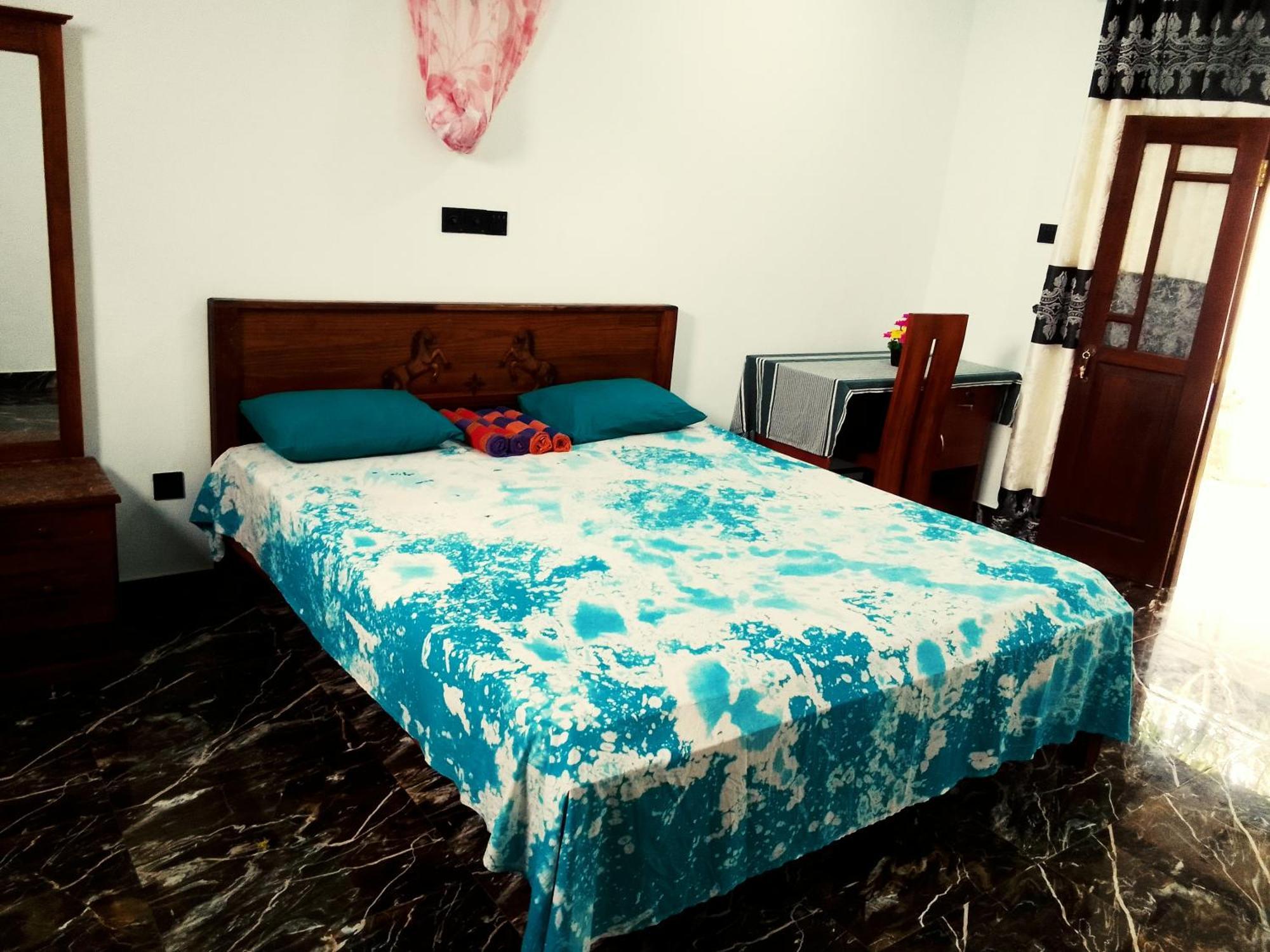 Mirissa Surf Villa Номер фото