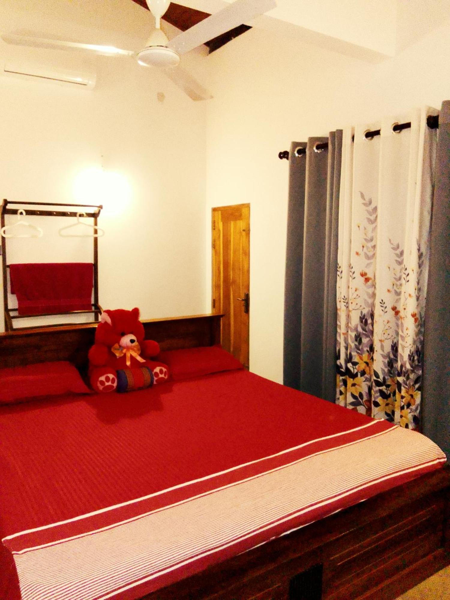 Mirissa Surf Villa Экстерьер фото